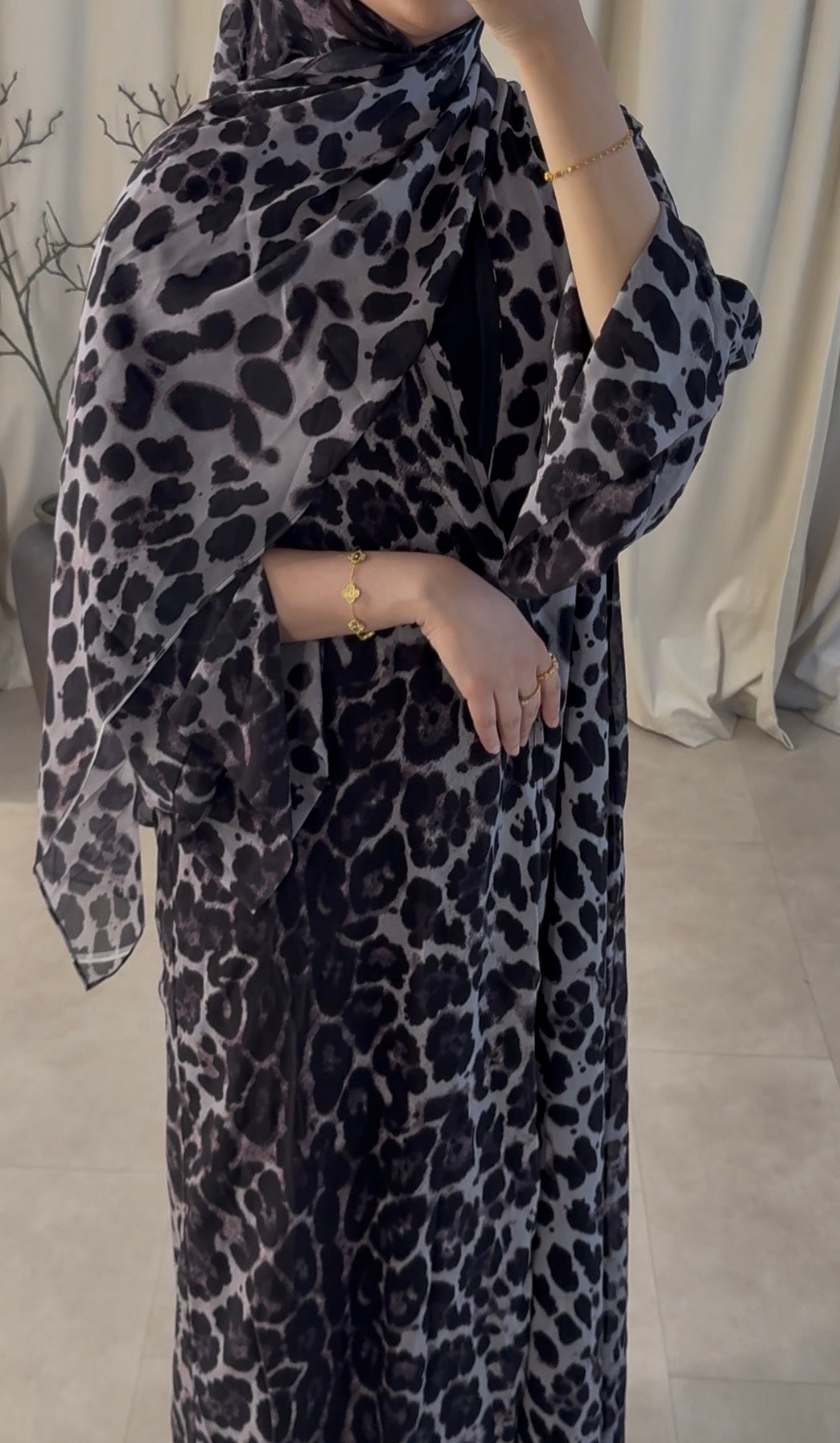 The Leopard Abaya